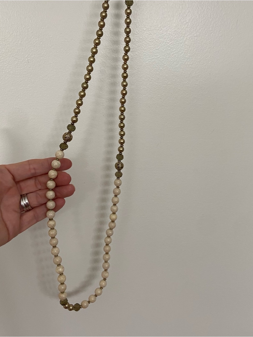 Signed Sorrelli Vintage Beaded Necklace Smoky Crystal Ivory Howlite Toggle